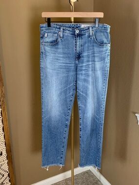 AG Adriano Goldschmied “The Isabelle” Straight Crop Jeans – Size 31R